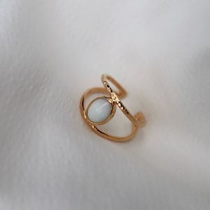 Hammered and opal ring image 4