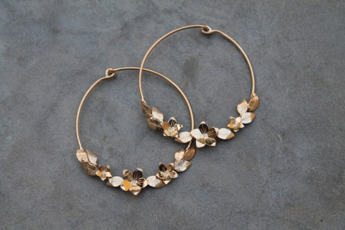 Boucles D'oreilles Pendantes Motif Feuilles - Style Tendance, Neuf Avec étiquettes