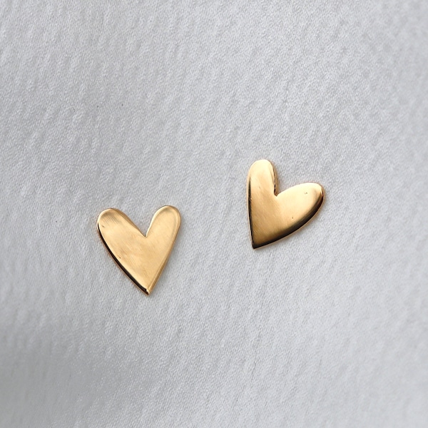 heart earrings