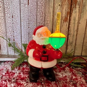 Vintage Santa Bubble Light  1950s Hard Plastic Royalite Jolly Christmas Character  Holiday Bubble Light   Please Read