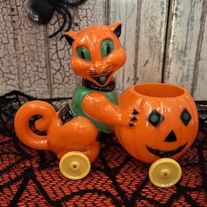 Vintage Halloween E. Rosen/Tico Toys/Rosbro Cat Pushing Jack-O&#39;-Lantern on Wheels 1950s Minty!
