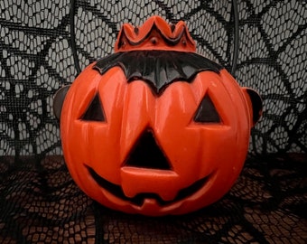 Vintage Halloween Jack-o'-lantern with Crown    1950s Hard Plastic JOL with Crown Candy Container