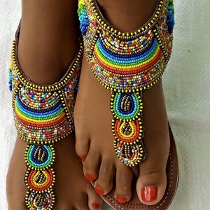 EN VENTE ! Sandales gladiateur africaines/Sandales dorées/Sandales pour femmes/Sandales bohèmes/Sandales d'été/Sandales en cuir/Sandales Massaï/Chaussures kenyanes