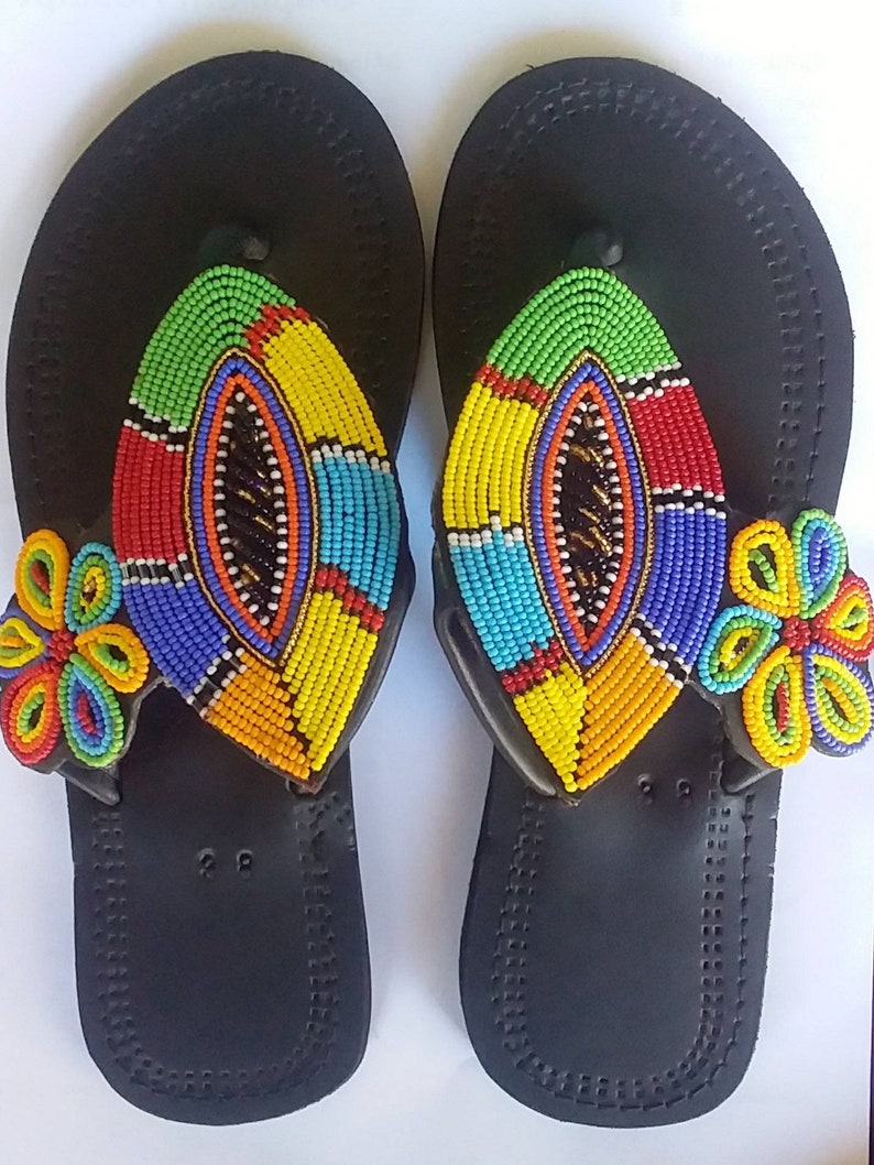 Flat sandals Leather Sandals Kenyan sandals Women sandals women/'s gift Handmade sandals women/'s fashion Maasai beaded sandals