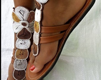 EN SOLDES! Sandale de gladiateur africain/sandales/Sandales pour femmes/Sandales Boho/Sandales d'été/Sandales en cuir/ Sandale Maasai/Chaussure kenyane