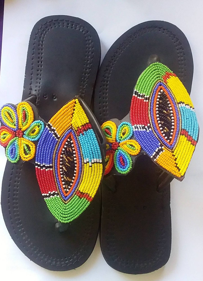 Flat sandals Leather Sandals Kenyan sandals Women sandals women/'s gift Handmade sandals women/'s fashion Maasai beaded sandals