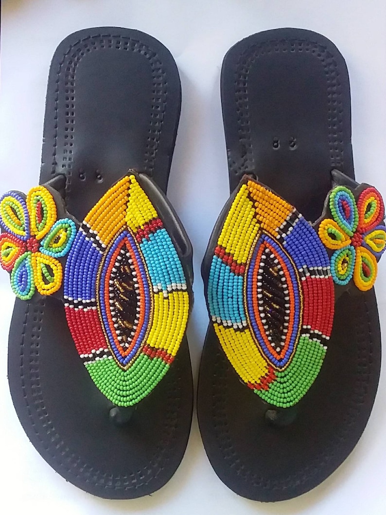 Flat sandals Leather Sandals Kenyan sandals Women sandals women/'s gift Handmade sandals women/'s fashion Maasai beaded sandals