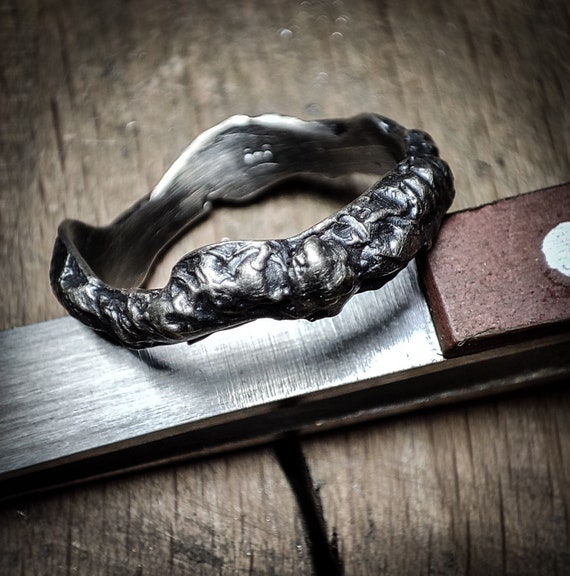 Weirdo Ring