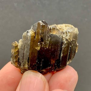 Wunderschön Kristalle auf Matrix aus Skardu Pakistan, Kristalle auf Kristallschliff Kristalle