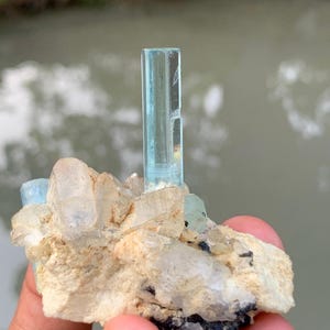 52 Grams  stunning clean blue colour Aquamarine crystal on Quartz point matrix  from shigar mine  Skardu valley Pakistan, 61 x 34 x 53  mm