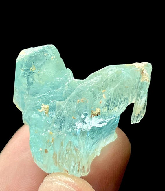 Etched Aquamarine Crystal: Shigar Valley Pakistan, 14 Grams - Etsy
