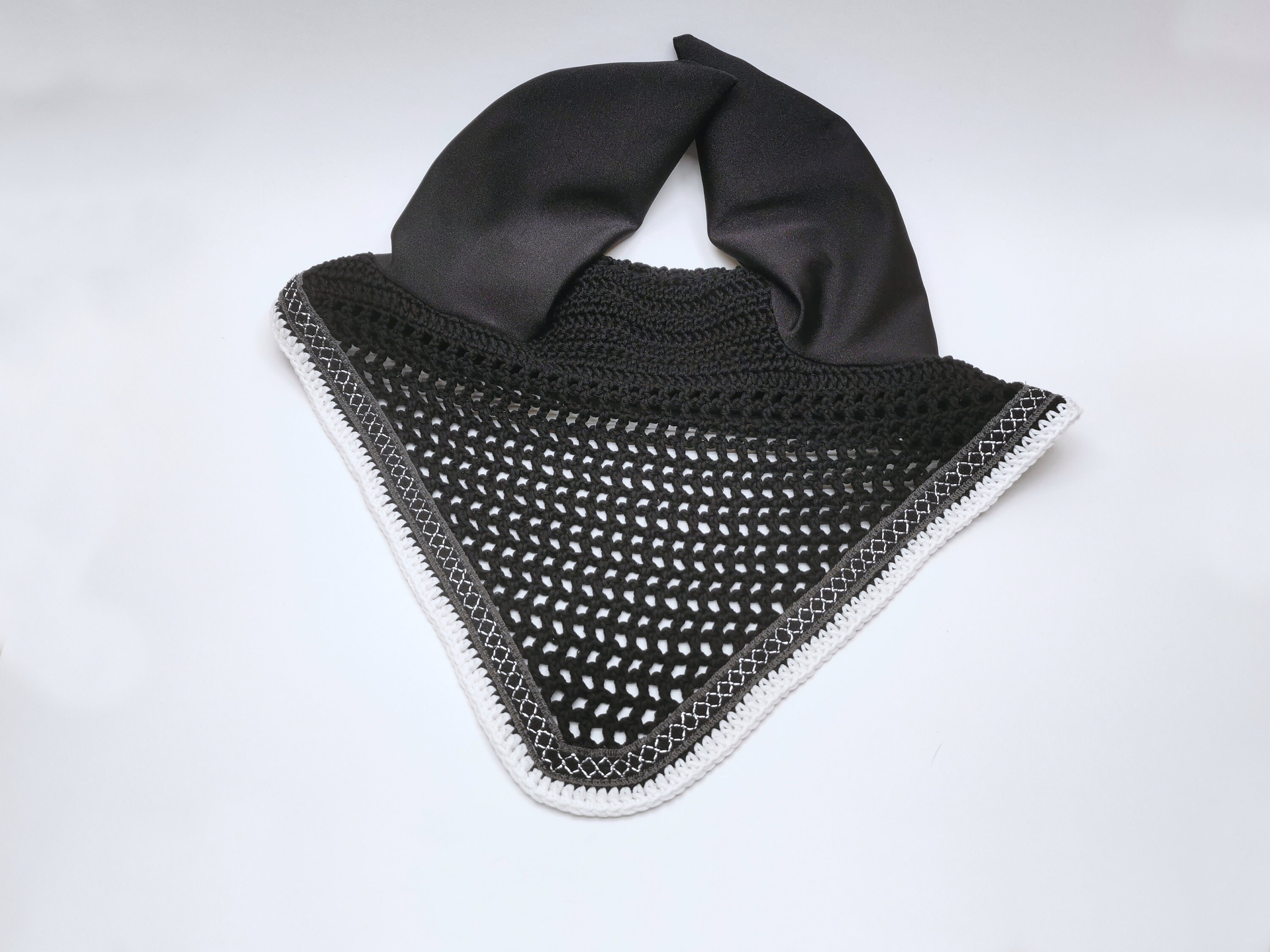 Bonnet Concours Cheval Noir et Gris, Bonnet Crochet Cheval, Bonnet Concours, Noir, Article Équestre