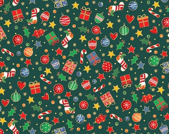 Christmas patchwork fabric representing Christmas patterns on a green background. Santa Christmas collection distributed by Makower. 100% cotton.