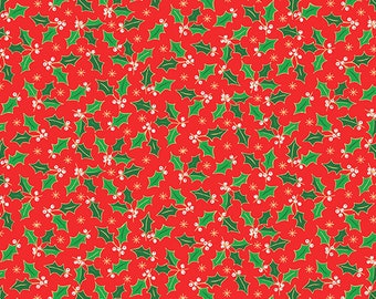 Tissu patchwork Noël représentant du houx vert sur fond rouge. Collection Santa Christmas distribuée par Makower. 100% coton.