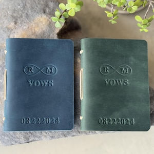 結婚誓約書 2 冊セット、革製誓約書、無限大記号のイニシャル、パーソナライズされたギフト