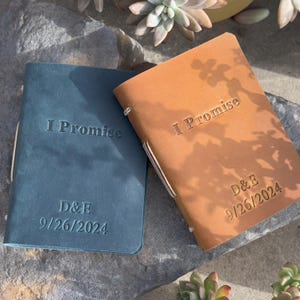 I Promise Vow Books, Leather wedding vow book, Personalized gift for bride and groom, his and her Vow books set of 2