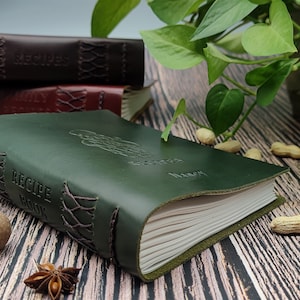 Handmade Leather Cook Book Personalized Recipe Book Family Recipe Journal Blank and Lined Journal Gift for Mom Dad Chef