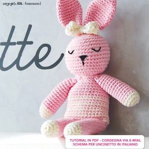 Crochet pattern Pink RABBIT animals amigurumi - Italian
