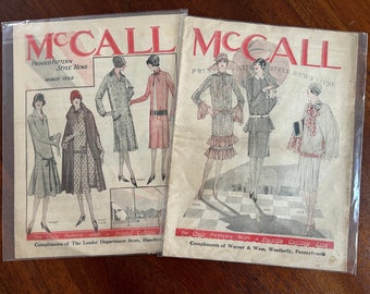 Deux brochures publicitaires sur les patrons de robe McCalls de 1926