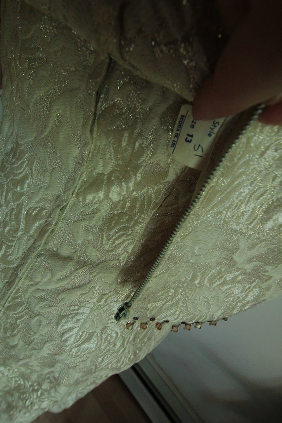 1960’s Convertible Gold Brocade Party Dress - image 7