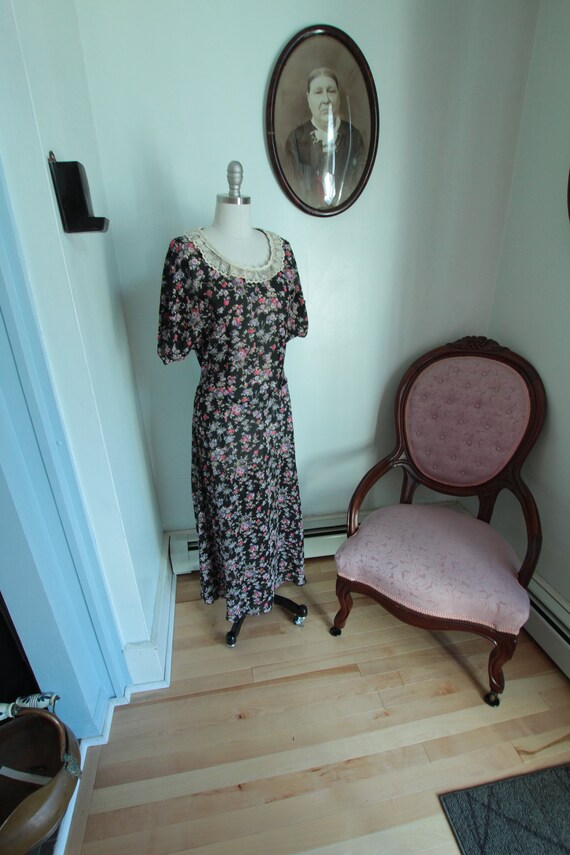 1980’s Jessica McClintock Floral Dress