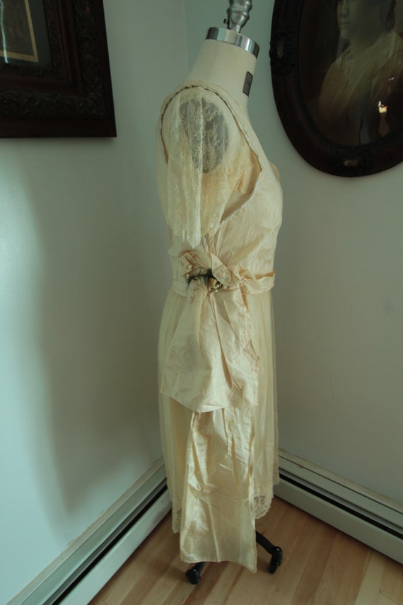 1920’s Ivory Silk Wedding Dress Dress - image 3