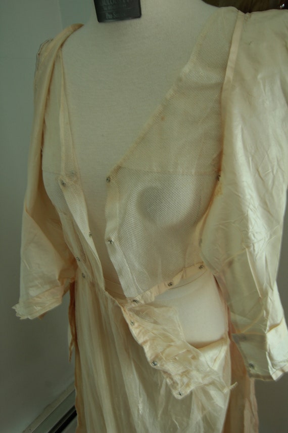 1920’s Ivory Silk Wedding Dress Dress - image 9