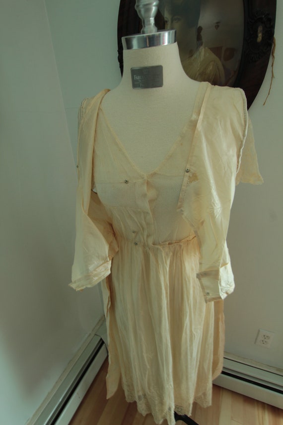 1920’s Ivory Silk Wedding Dress Dress - image 8