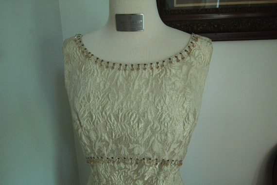 1960’s Convertible Gold Brocade Party Dress - image 2