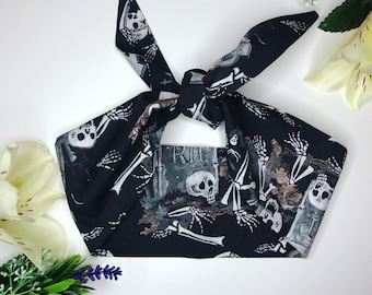 RIP Graveyard Skeletons Halloween Bandana Headscarf - Spooky Chic Hair Accessory