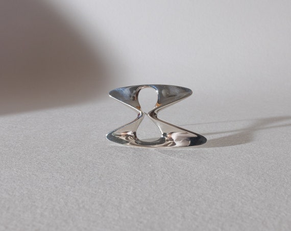 ジョージ ジェンセン ブローチ by ヘニング コッペル - Etsy 日本