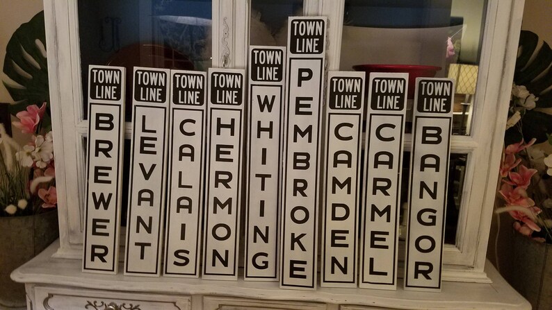 Maine Town Line Sign Medium Size 6 to 10 Characters Etsy