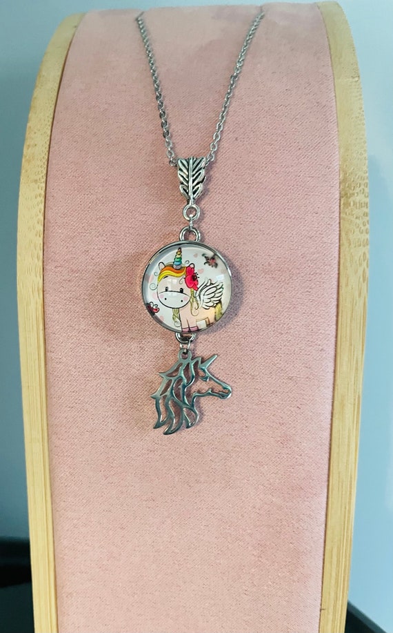 Collier enfant breloque «licorne» avec bouton pression interchangeable au choix