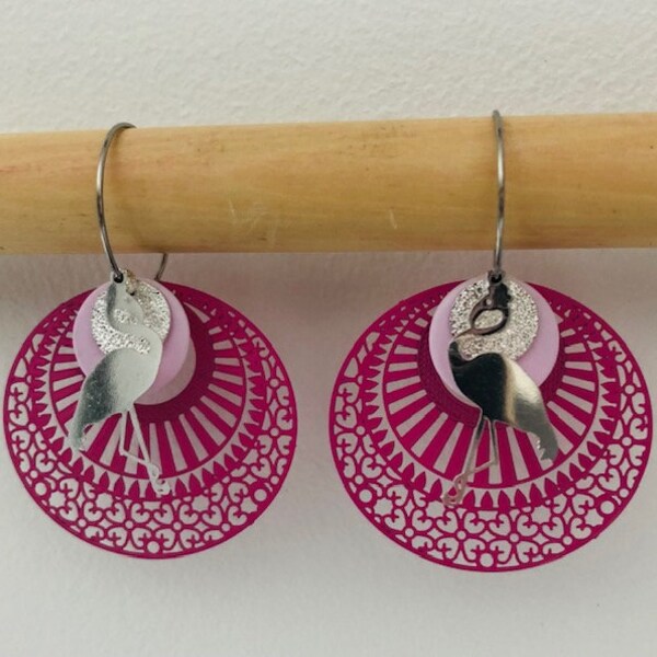 Boucles d'oreilles créoles flamingo flamant rose filigrane