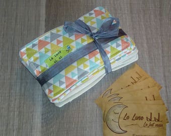 Set of 10 large organic cotton flannel wipes.