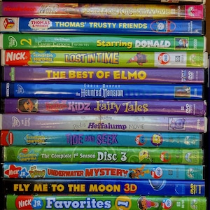 Huge Lot of Kids DVDs in Original Boxes and Cases Nick Jr Disney Thomas the Tank Engine Spongebob Little Bill Katy Perry Pixar Pink Panther