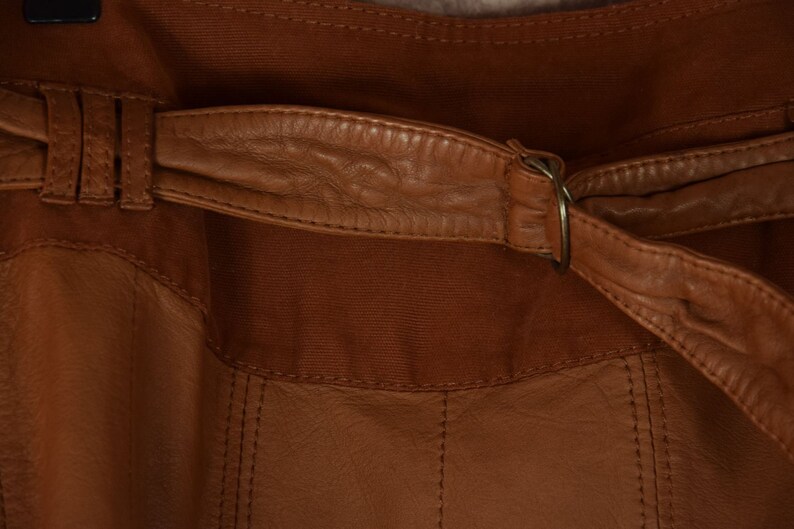 Vintage 80 /'s90 /'s camel brown short leather designer clock skirt S/_023