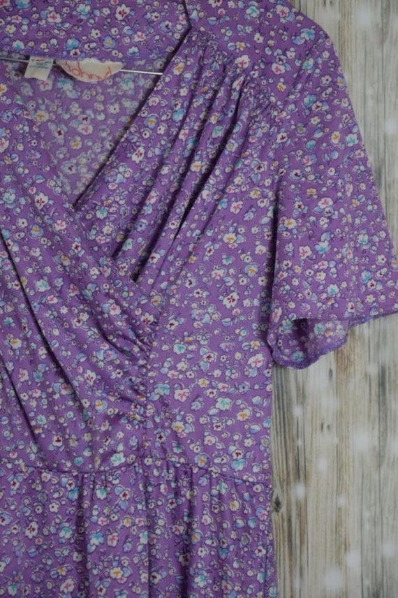 D_ 029) Vintage 80 's lilac flower printed cute s… - image 3