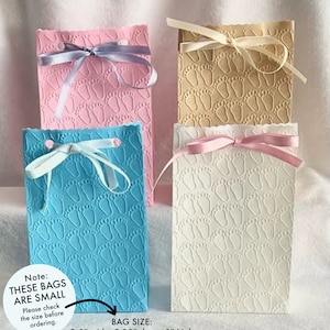 20 Small Baby Feet Bags, Embossed Bags, Baby Shower Favors, Baby Girl, Baby Boy Bag, Twins Baby Shower, Gender Reveal, Ribbon Bag Gifts