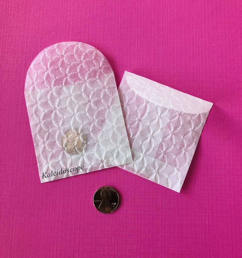 25 tiny glassine envelopes embossed envelope jewelry charm Etsy