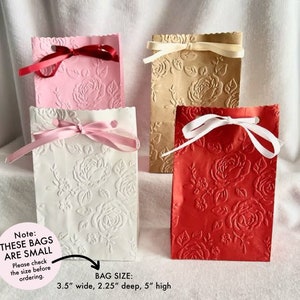 20 Elegant Rose Bags, Embossed Paper Bags, Small Treat Sacks, Anniversary Bag, Wedding Guest, Guest Gift Bag, Bridal Party Gifts, Valentine