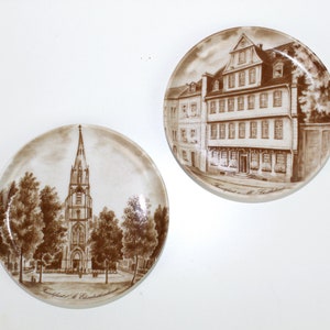 Wall plate set | 2-piece | Frankfurt am Main | Motif Goethehaus and Elisabethenkirche | As good as new | Emperor | Vintage