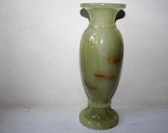 Enchanting marble vase