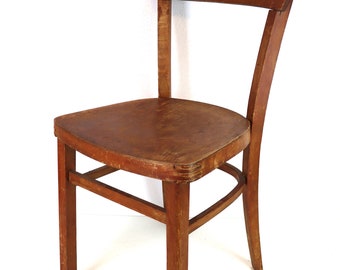 Chaise en bois | ancien