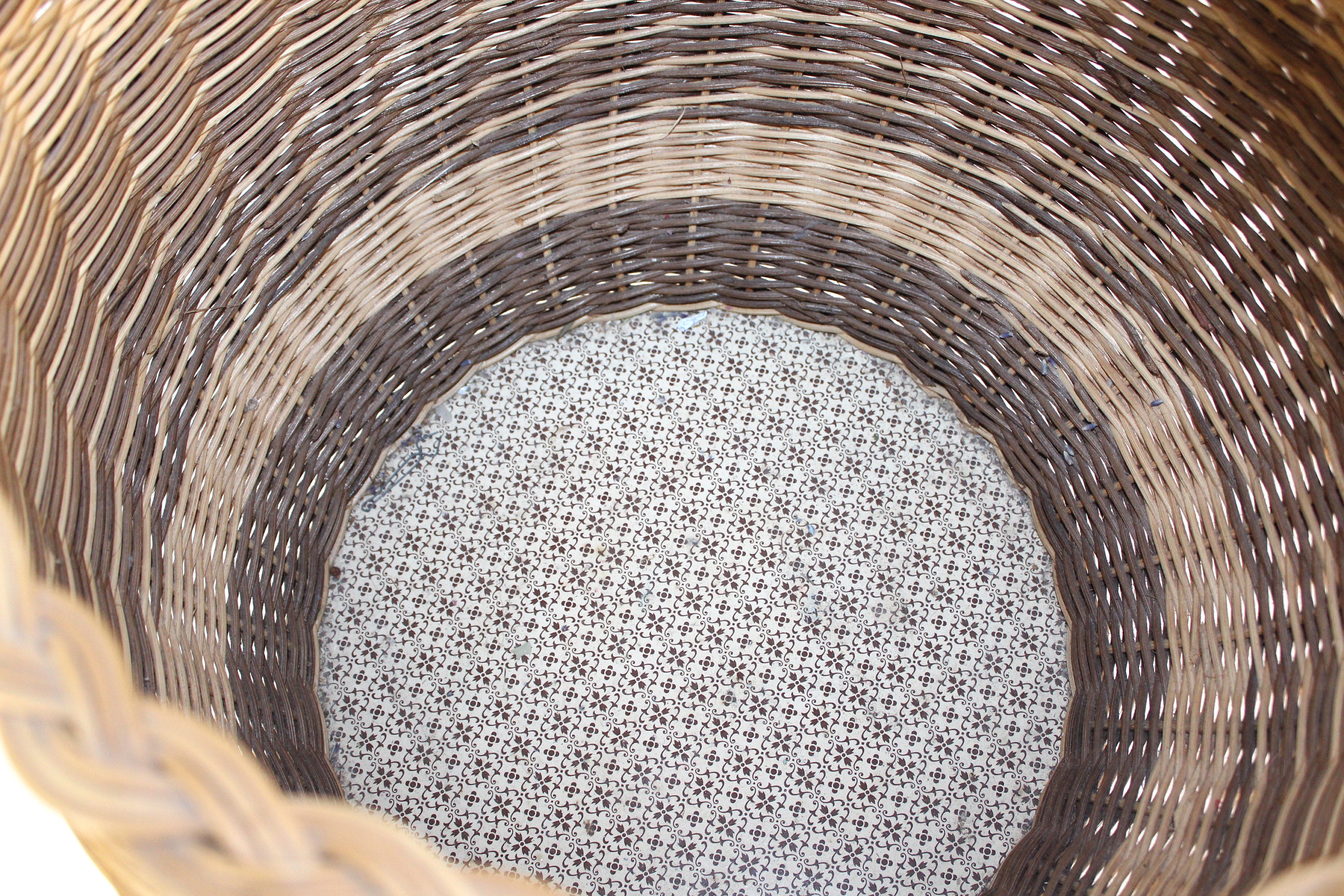 Vintage Basket With Feet Etsy