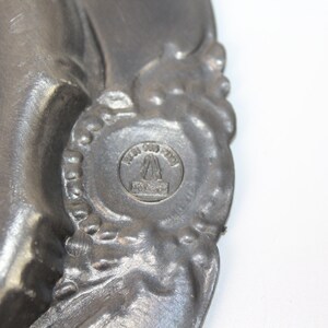 Vintage Pewter Plate Carriage image 4