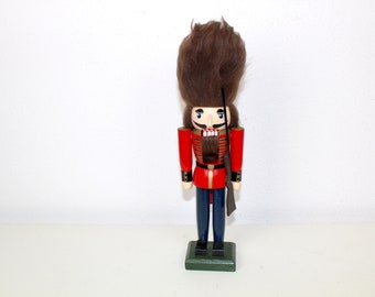 Nutcracker | Motif soldier security guard | brown beard | brown hair | blue | red | Wood | Vintage