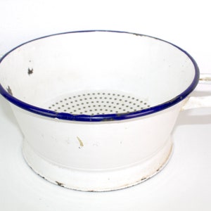 Sieve |  Enamelled sheet metal | 2 handles | white | blue | Vintage