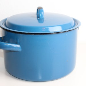 Gorgeous blue enamel pot -- vintage
