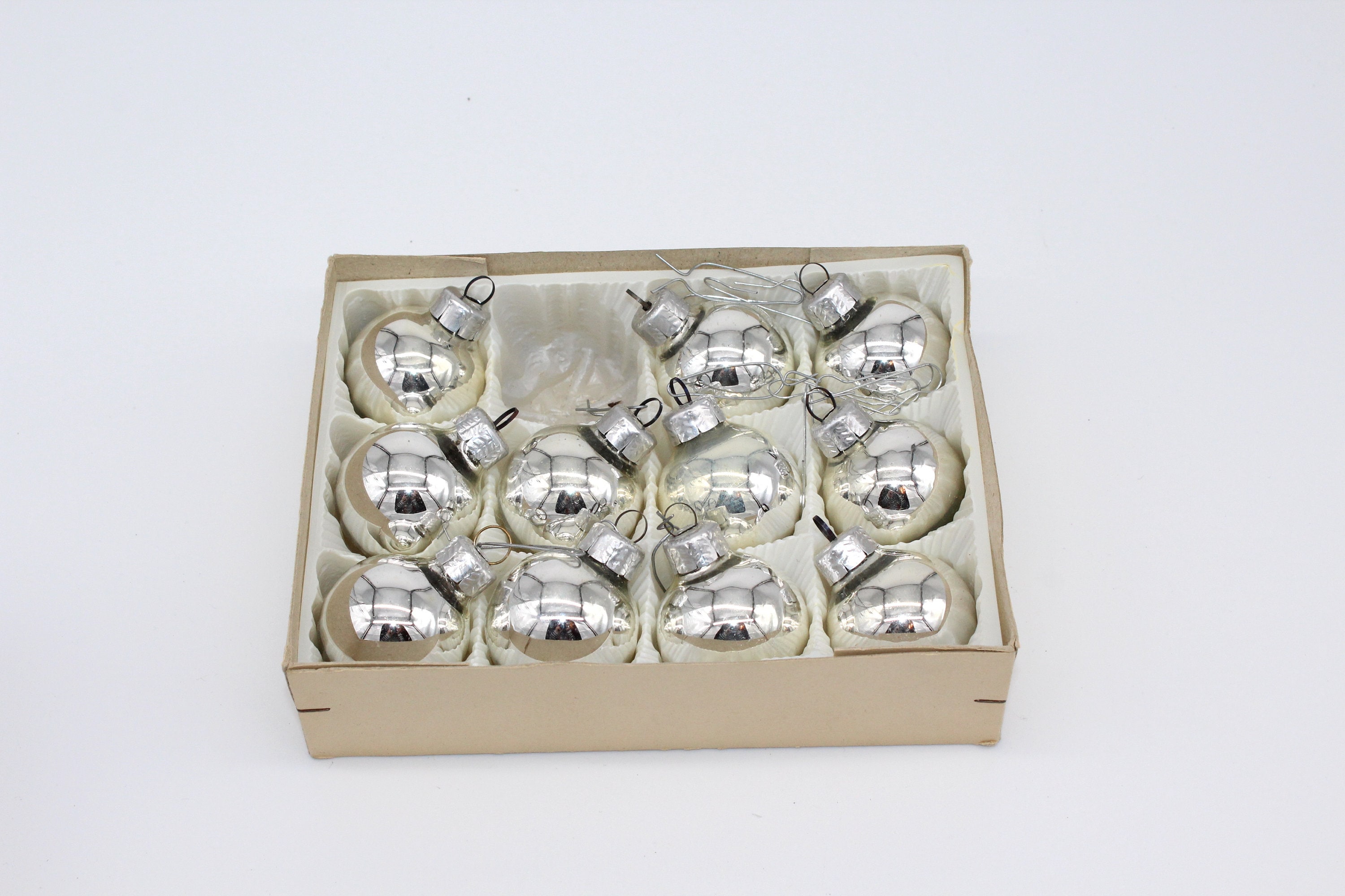 11 Antique Christmas Tree Baubles in Silver Etsy UK